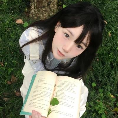 出山便是食神，她却做了端菜小妹